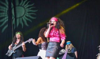 80S ALIVE 80ER JAHRE TRIBUTE BAND EPK, „80sALIVE“ die 80er-Jahre Legenden-Tribute-Show Der Showact mit Retro-Flair wird moderiert von „Mickie Sixx“. Eine „Back to the 80s“ Party im Originallook der Stars donna summer